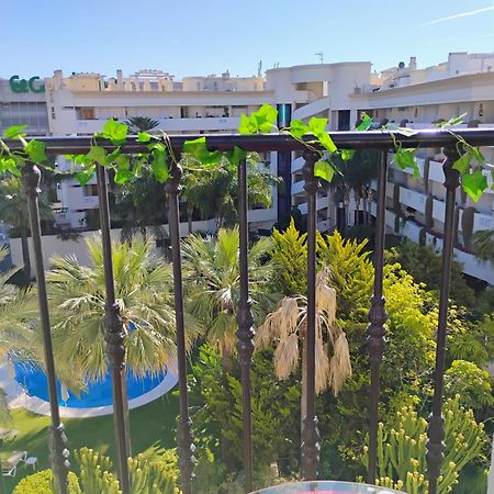 Apartamento En Puerto Banus 马尔韦利亚 外观 照片