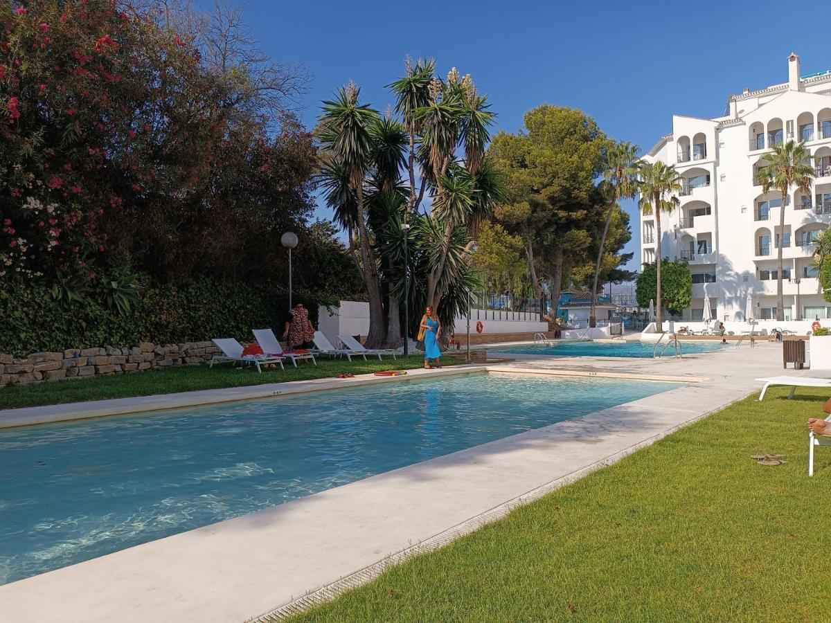 Apartamento En Puerto Banus 马尔韦利亚 外观 照片