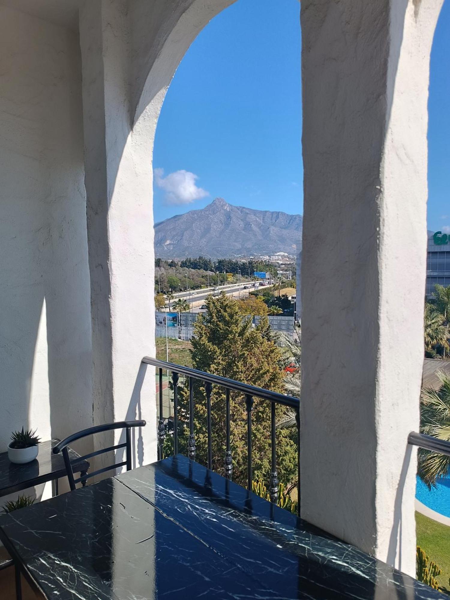 Apartamento En Puerto Banus 马尔韦利亚 外观 照片