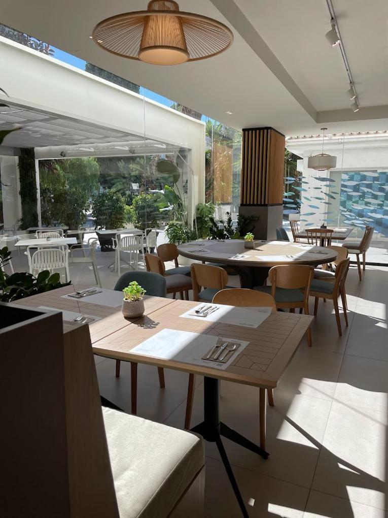 Apartamento En Puerto Banus 马尔韦利亚 外观 照片